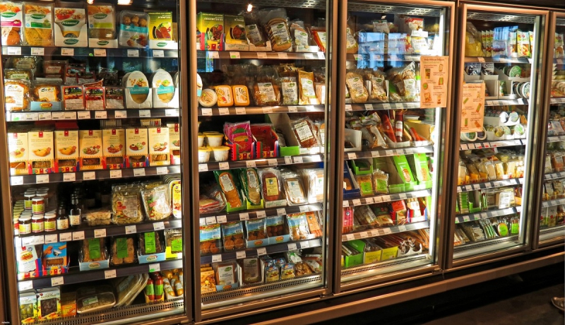 vitrine-TOURNEFORT-min_supermarket_fridge_produce_food_market_retail_shop_store-858798